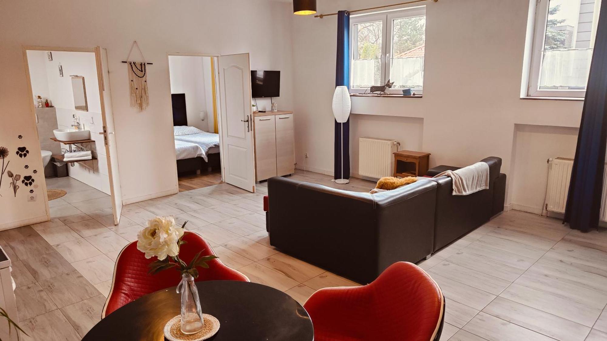 Studio Red Kot Zielona Góra Exteriör bild