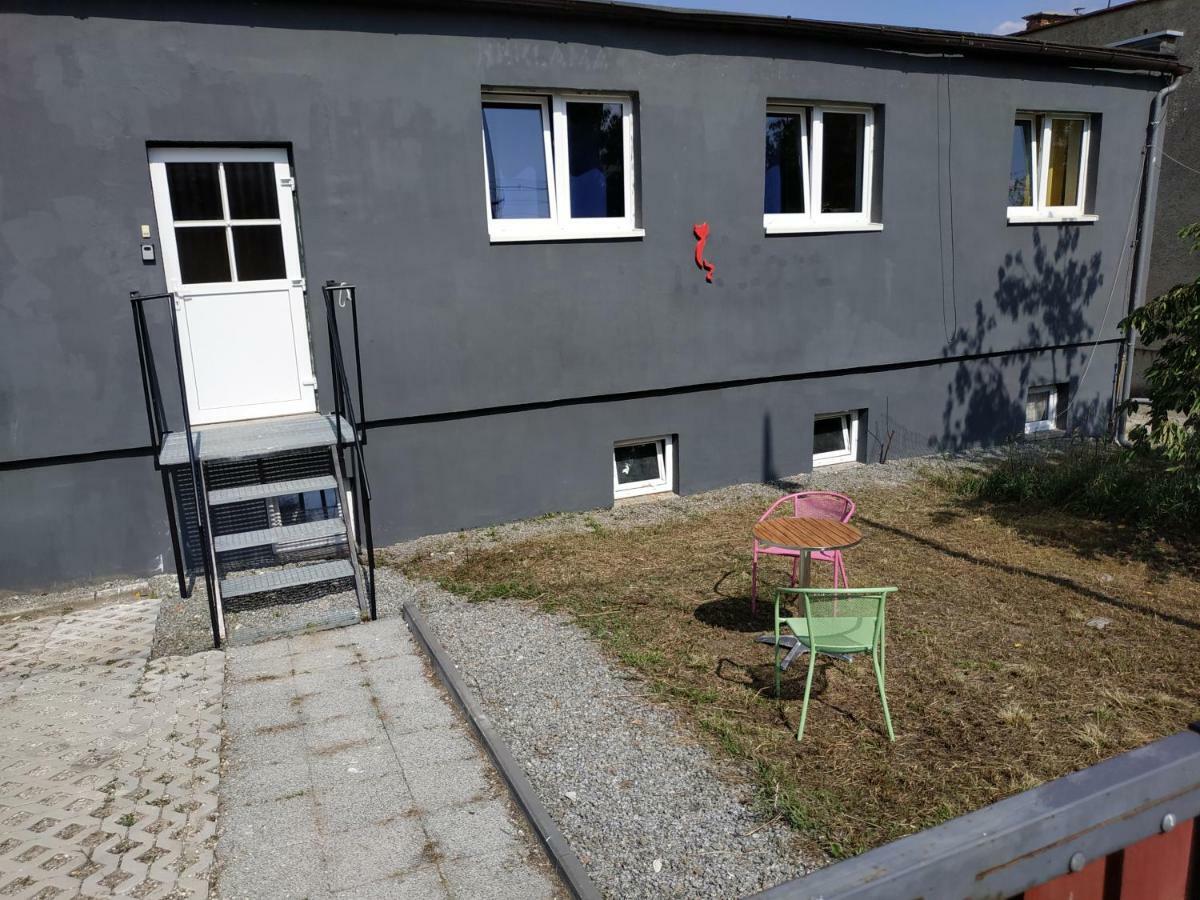 Studio Red Kot Zielona Góra Exteriör bild